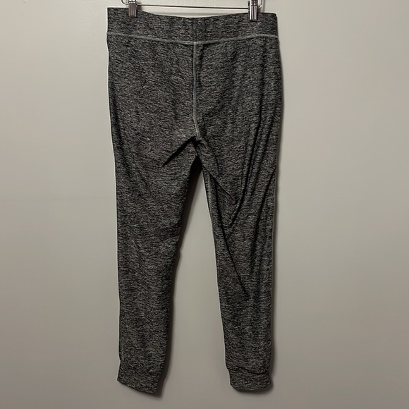 Pink Victoria’s Secret Yoga Pants Size Small - Picture 3 of 4